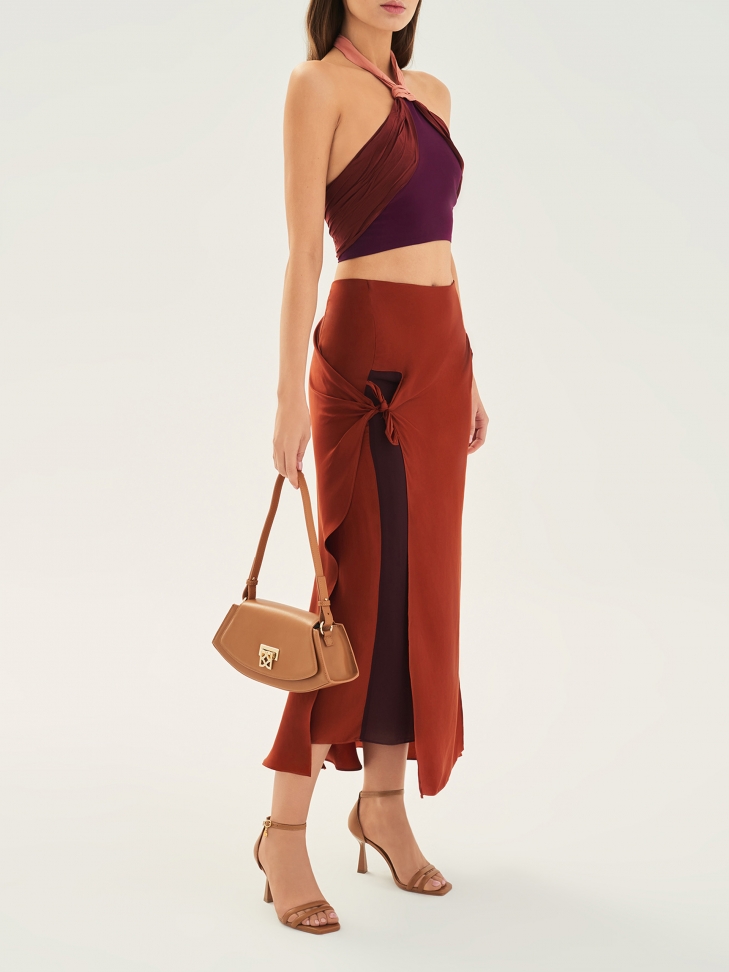 Jasnobrązowe sandały z obcasem w kształcie klepsydry