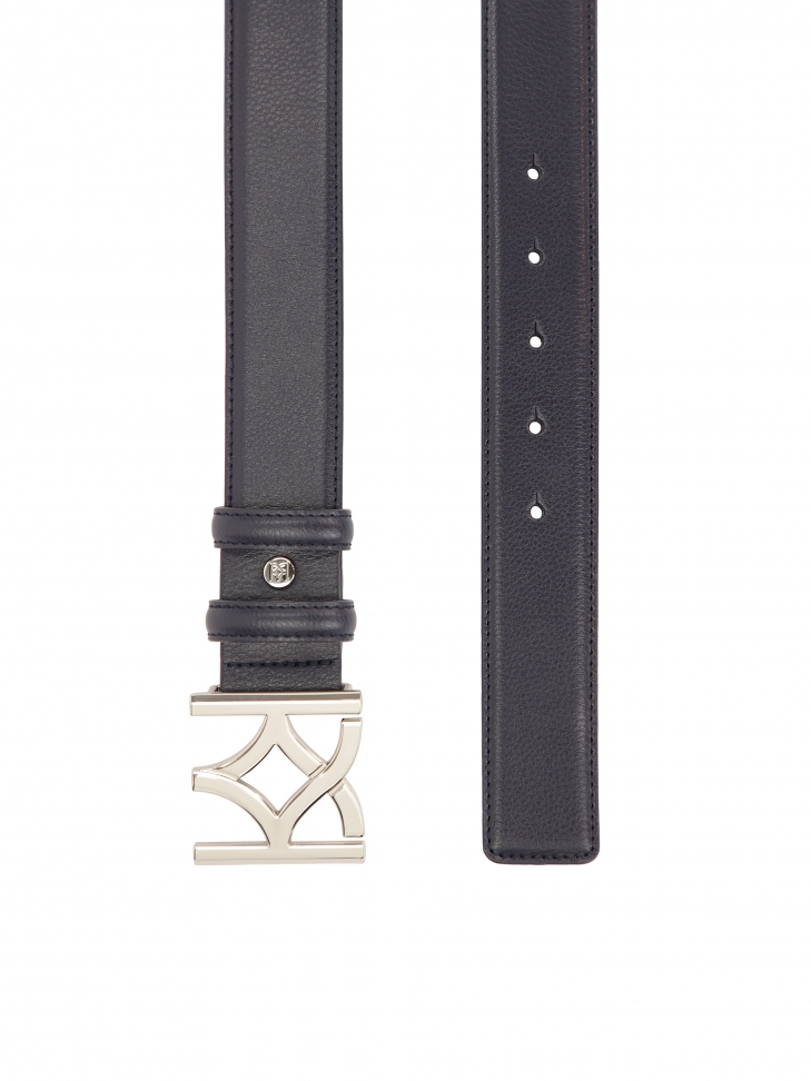 Granatowy pasek z ozdobną klamrą