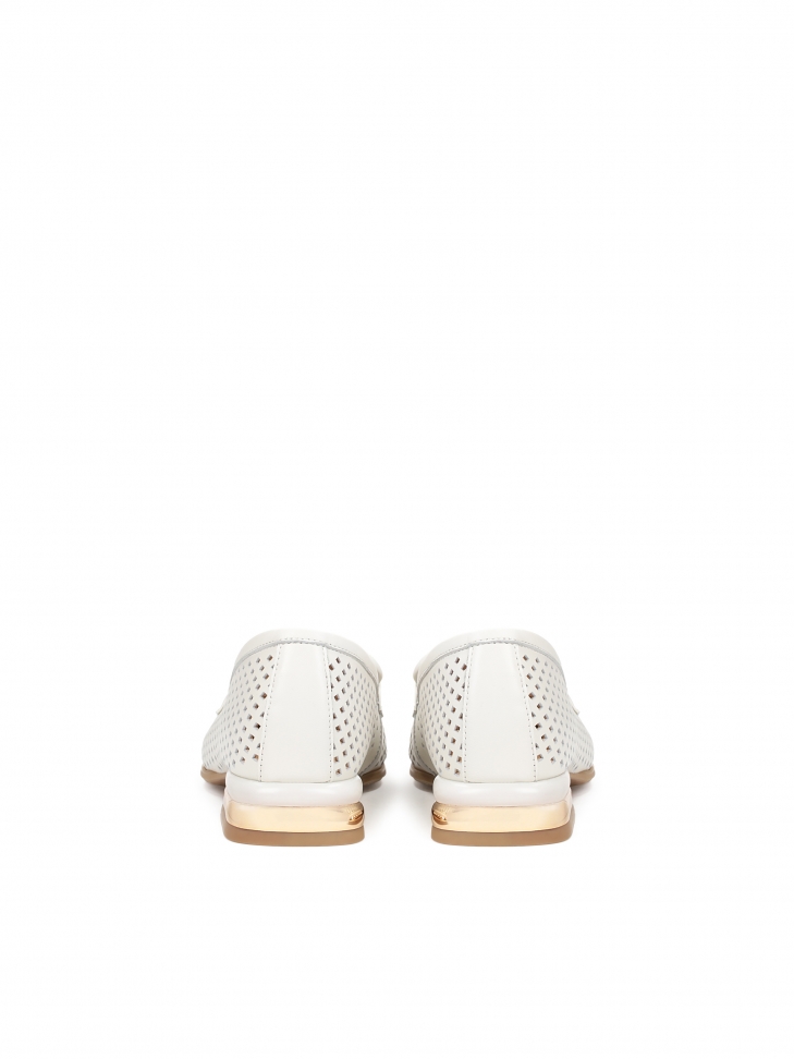 Lekkie ażurowe półbuty damskie na niskim obcasie