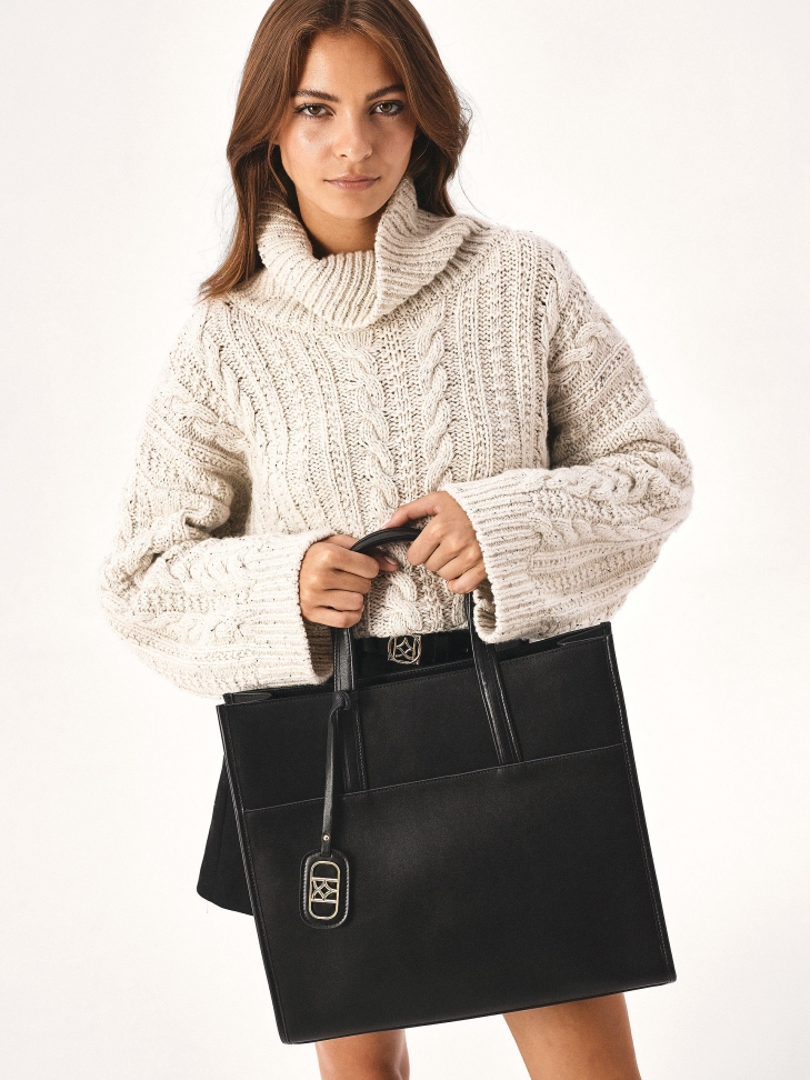 Klasyczna duża torebka na ramię