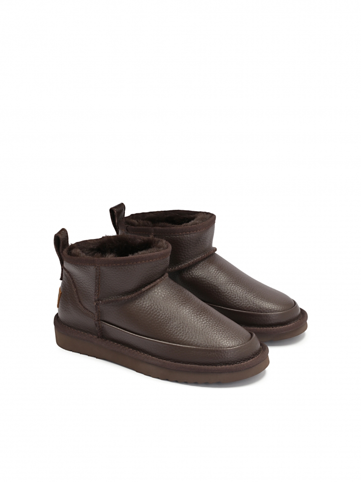 Skórzane śniegowce damskie w ciemnobrązowym kolorze