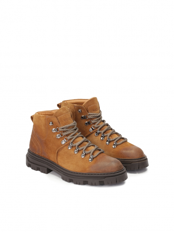 Brązowe trzewiki męskie na kontrastującej podeszwie