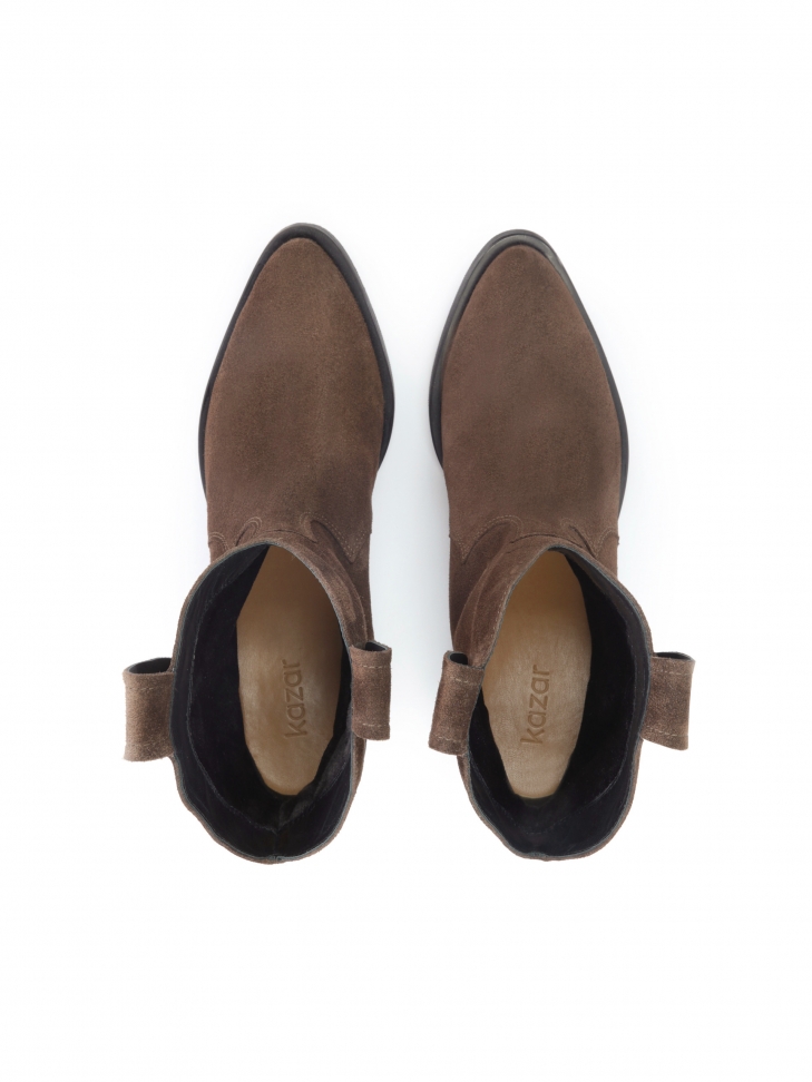 Wsuwane ciemnobrązowe botki kowbojki z zamszu