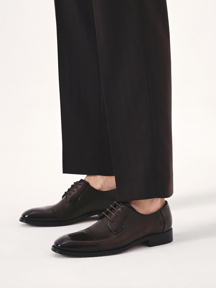 Brązowe klasyczne derby męskie