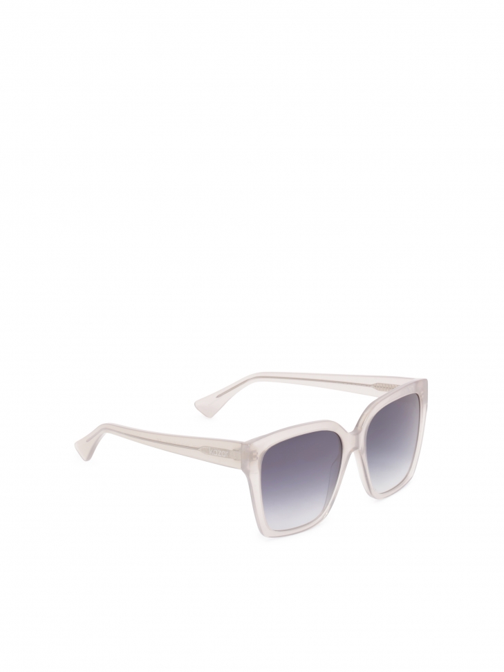 Klasyczne damskie okulary w jasnym kolorze