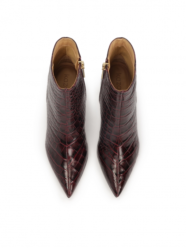 Bordowe botki w tłoczony wzór croco