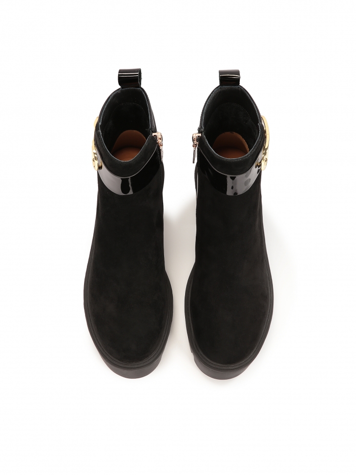 Komfortowe botki na szerokim klocku z łączonych materiałów