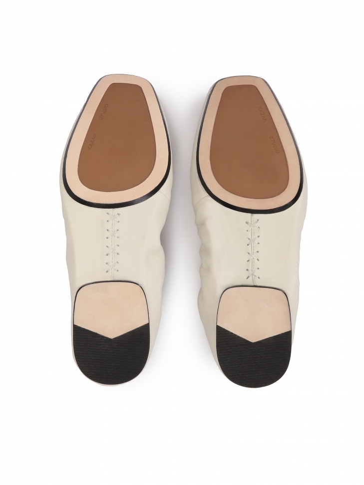 Elastyczne skórzane baleriny z marszczeniem