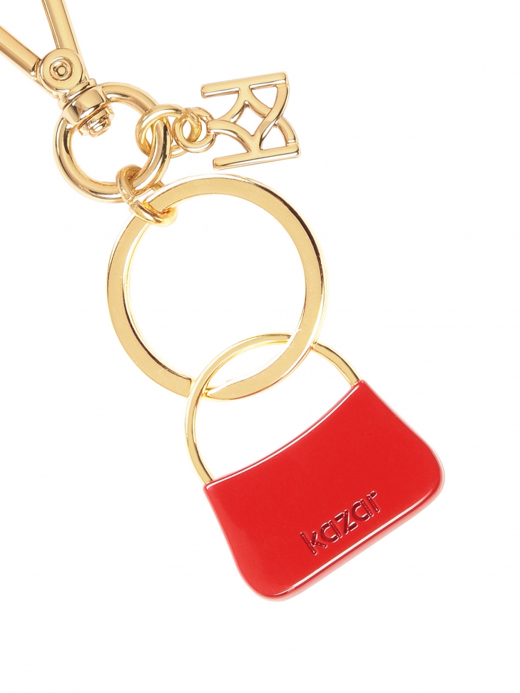 Brelok z czerwoną torebką i monogramem