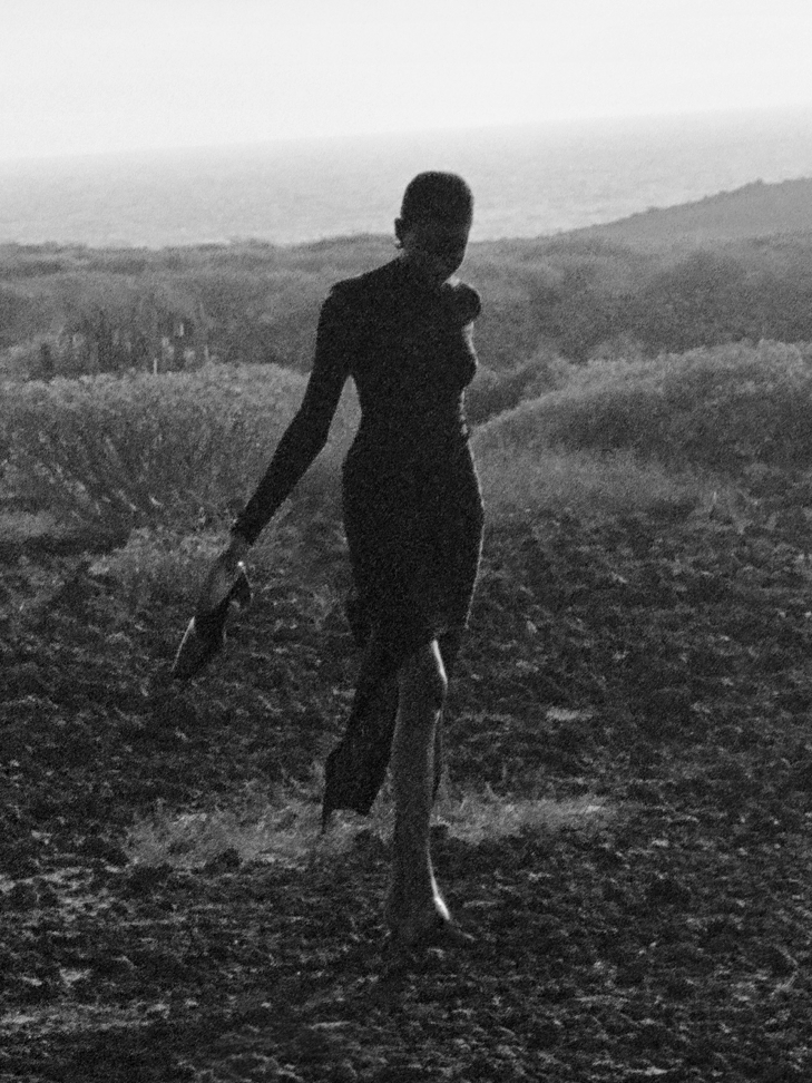 Klapki typu mule z pełnym przodem