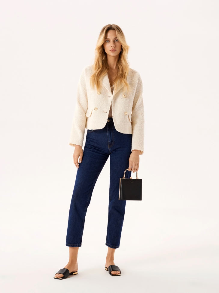 Czarne klapki ze skóry z błyszczącym obcasem