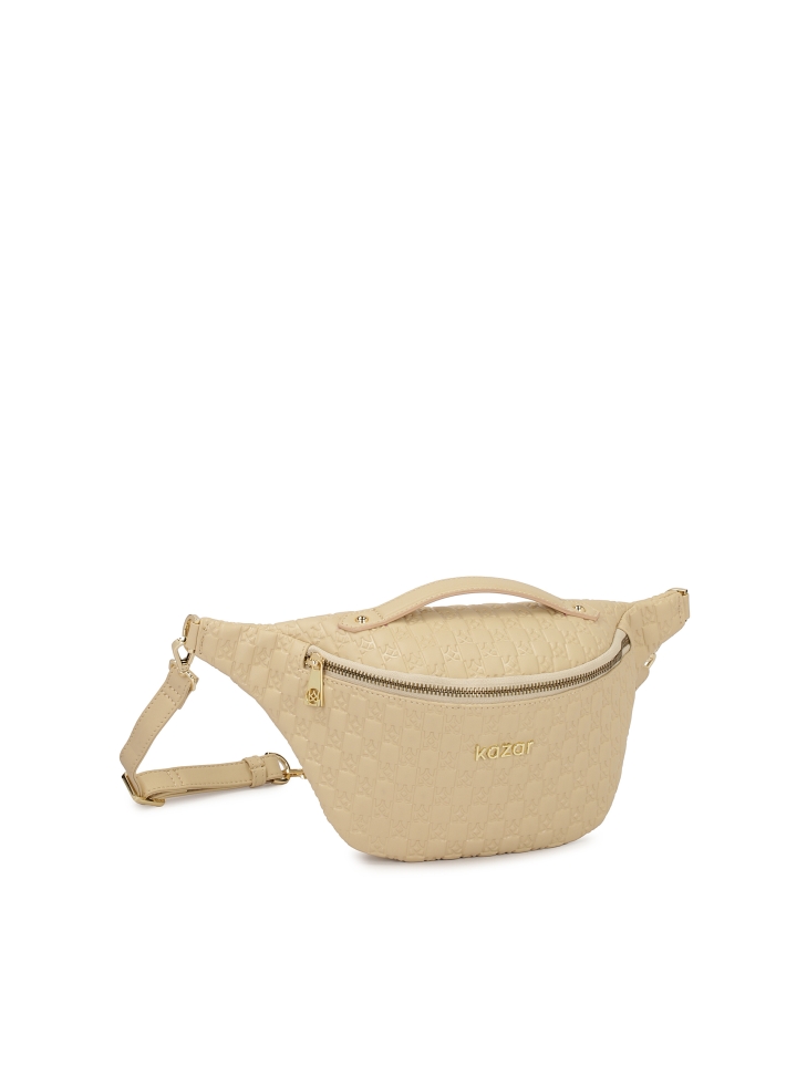 Beżowa nerka ze skóry tłoczonej w monogramy