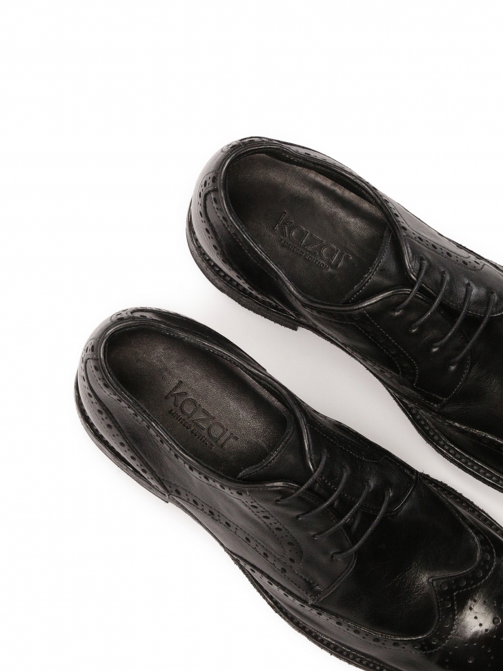 Czarne brogsy z Limitowanej Kolekcji