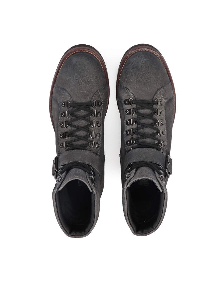 Szare trzewiki męskie z zamszu w militarnym stylu