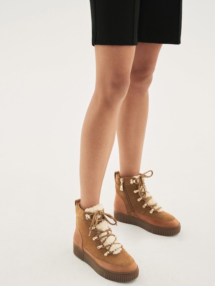 Rude trzewiki damskie