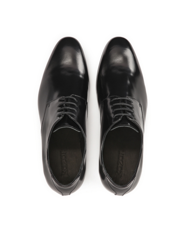 Czarne skórzane półbuty do formalnych stylizacji