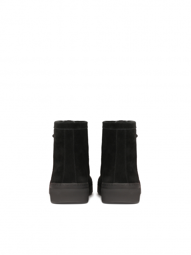 Zamszowe sznurowane sneakersy za kostkę