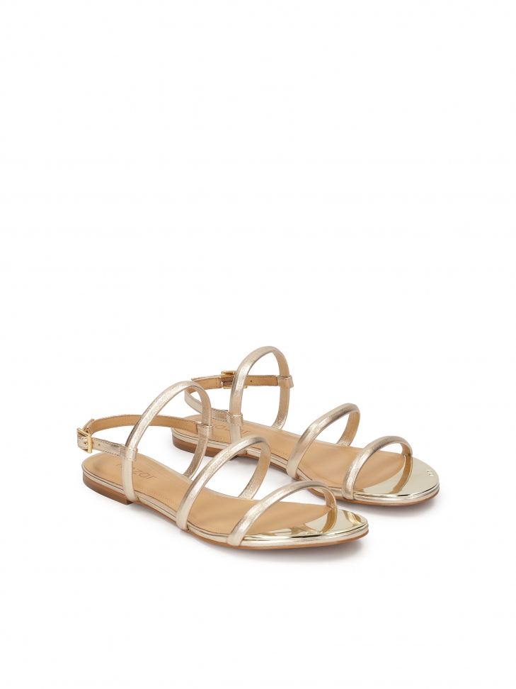 Płaskie ote sandały z trzema paskami