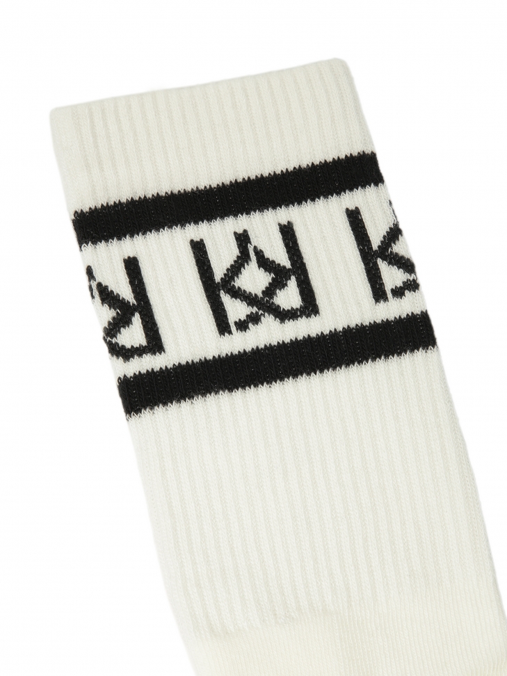 Białe skarpety z czesanej bawełny