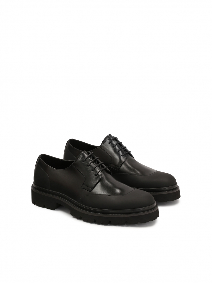 Nowoczesne czarne półbuty męskie