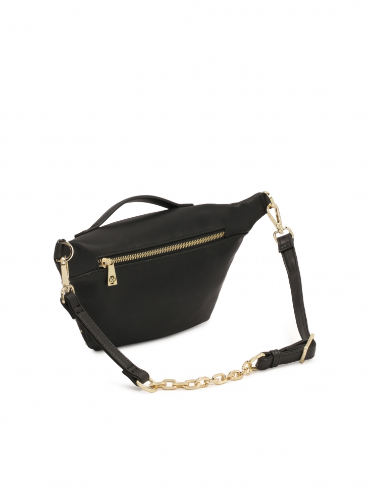 Praktyczna skórzana nerka zdobiona nitami