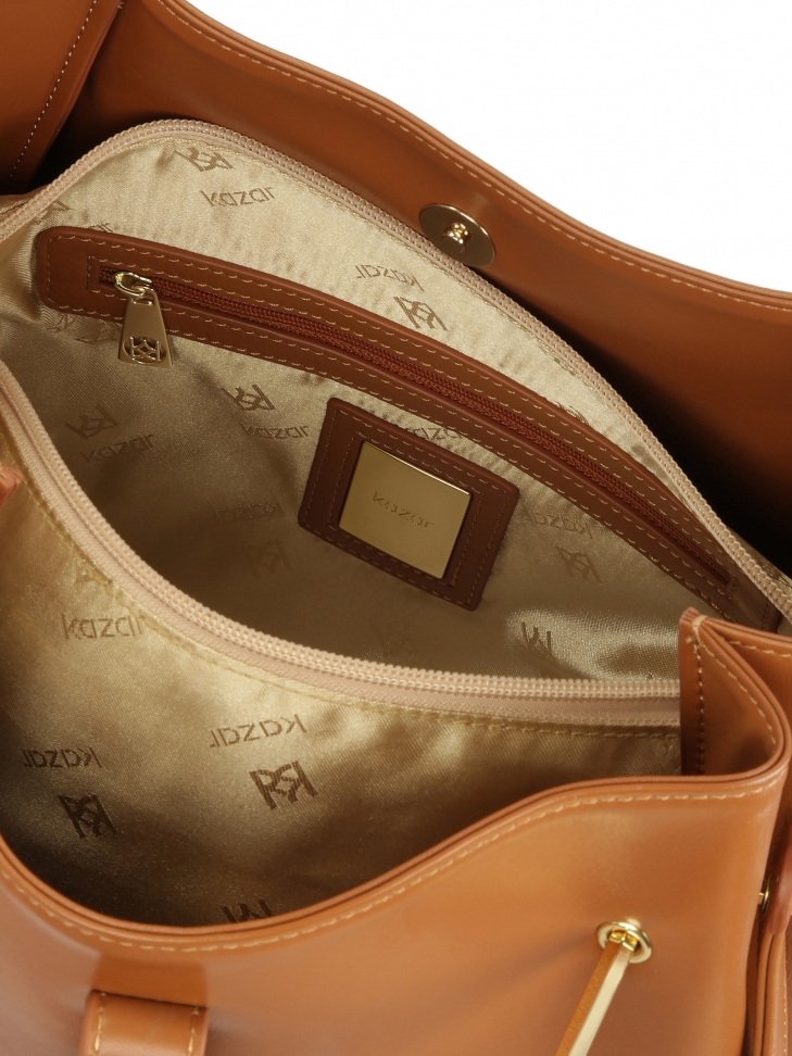 Duża skórzana torebka z podwójnymi uchwytami