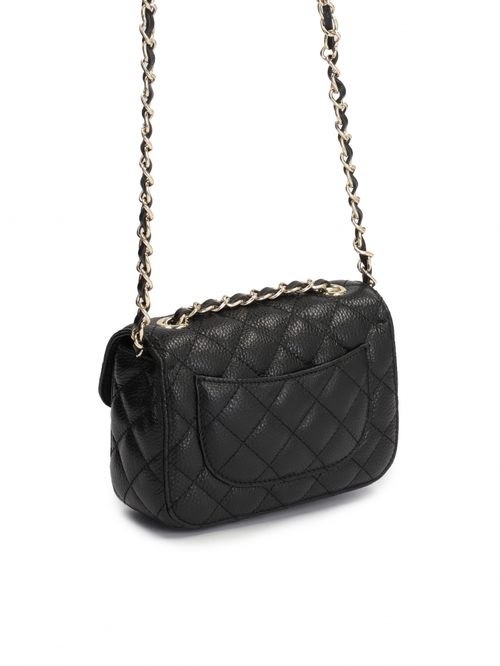 Pikowana mała torebka skórzana z łańcuszkiem