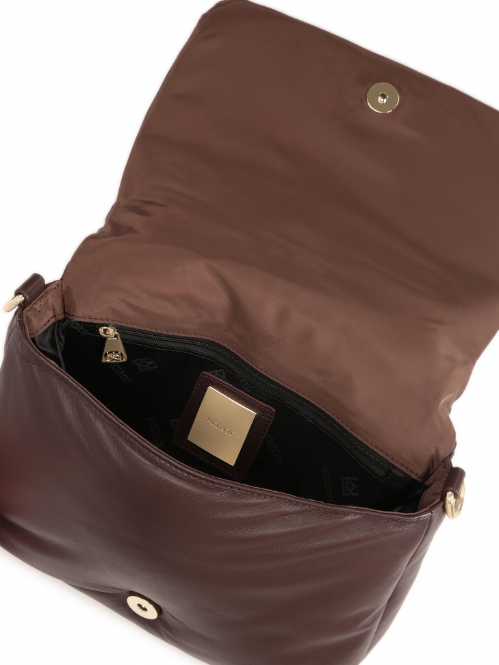 Miękka skórzana torebka na łańcuchu