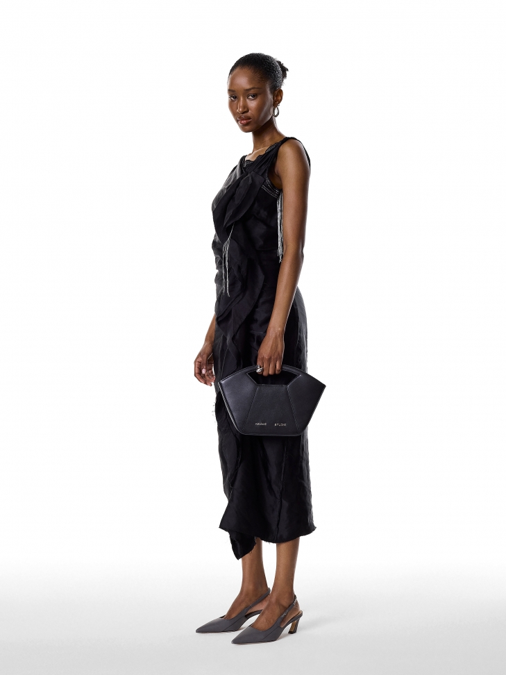 Skórzane czółenka z otwartą piętą