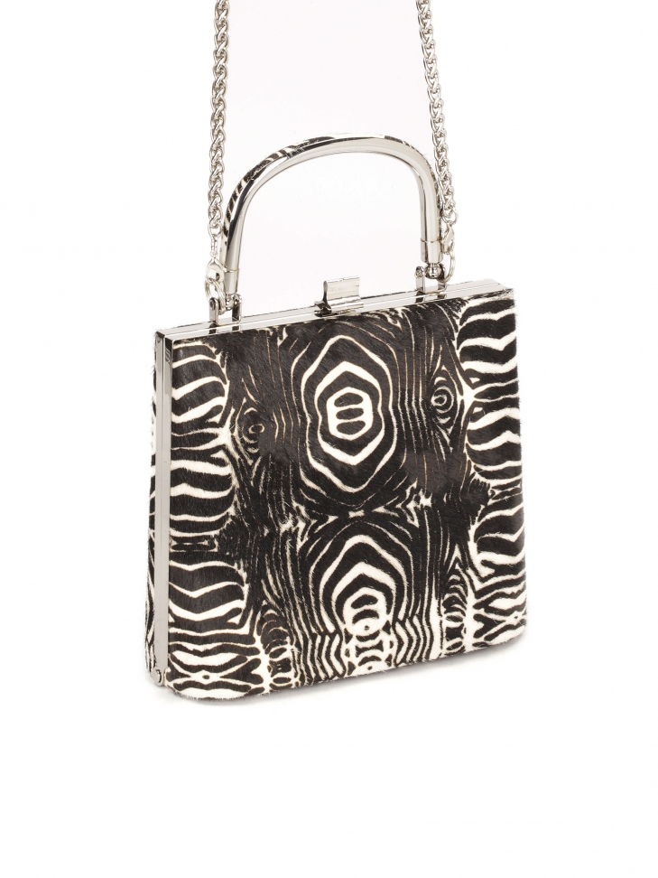 Okazjonalna torebka w finezyjny wzór zebry