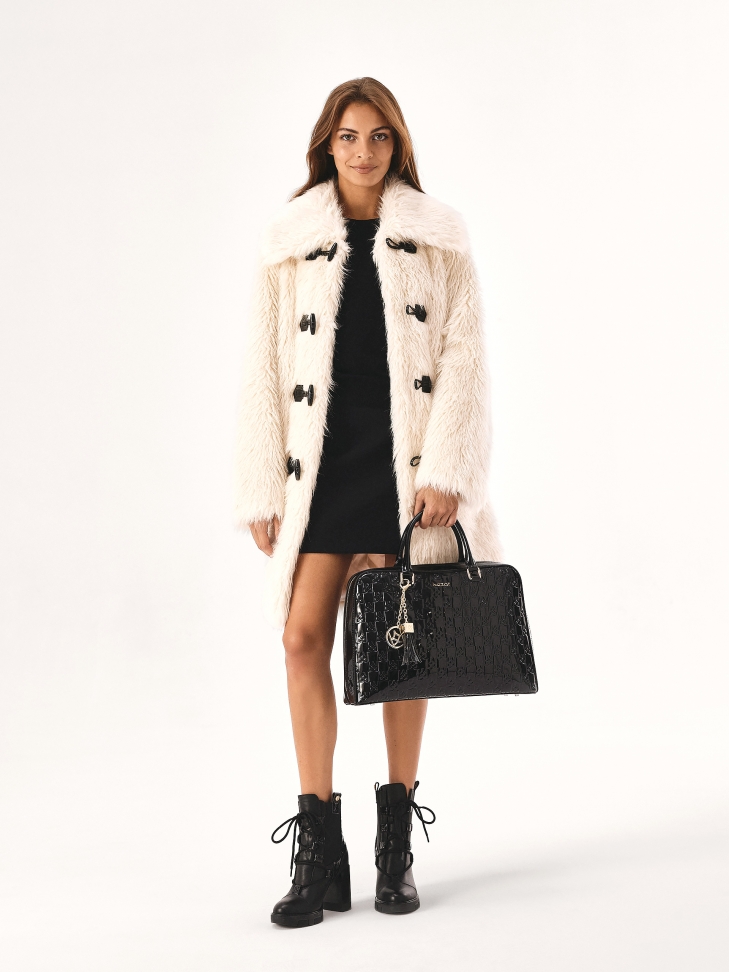 Wizytowa lakierowana torebka typu aktówka