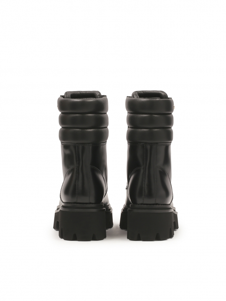 Uniwersalne trzewiki damskie w czarnym kolorze