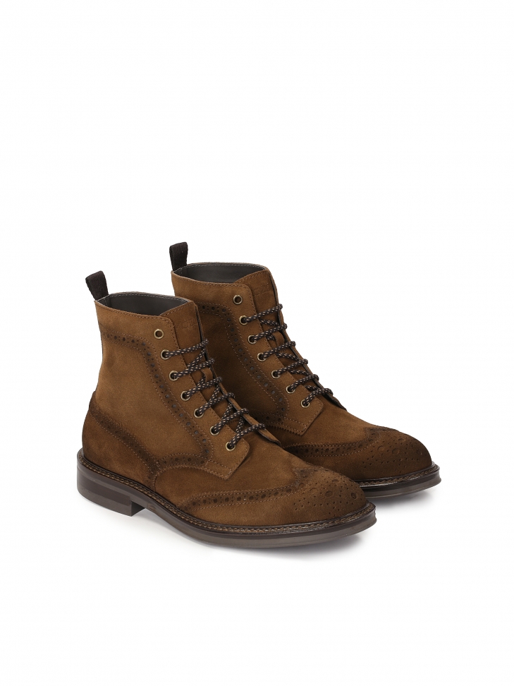 Zamszowe zdobione trzewiki ze sznurowaniem