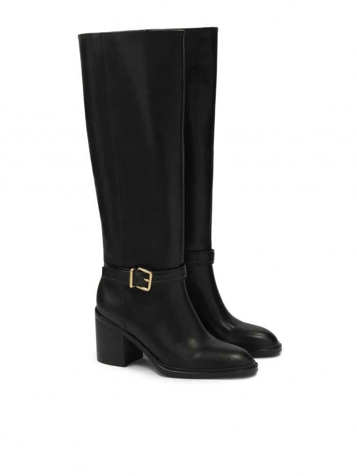 Skórzane kozaki na szerokim obcasie