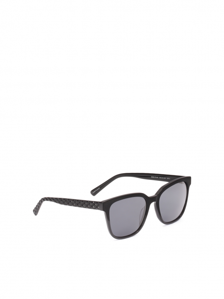 Ponadczasowe czarne okulary damskie