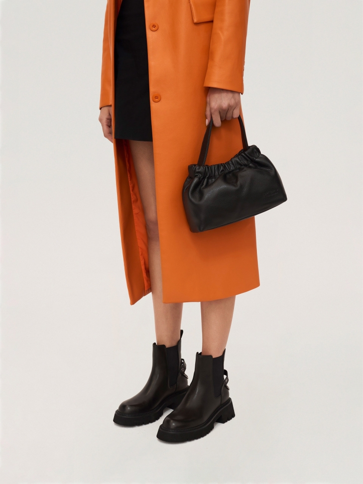 Damskie botki typu chelsea z masywną podeszwą