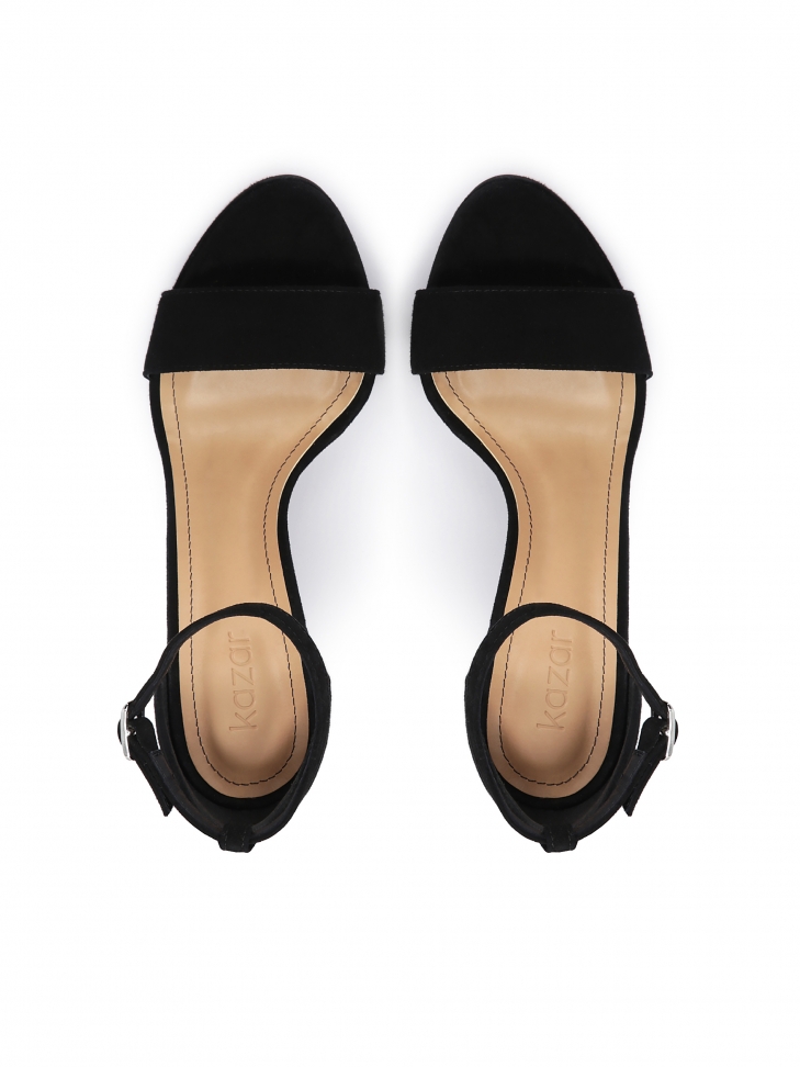 Czarne sandały zamszowe na obcasie z platformą