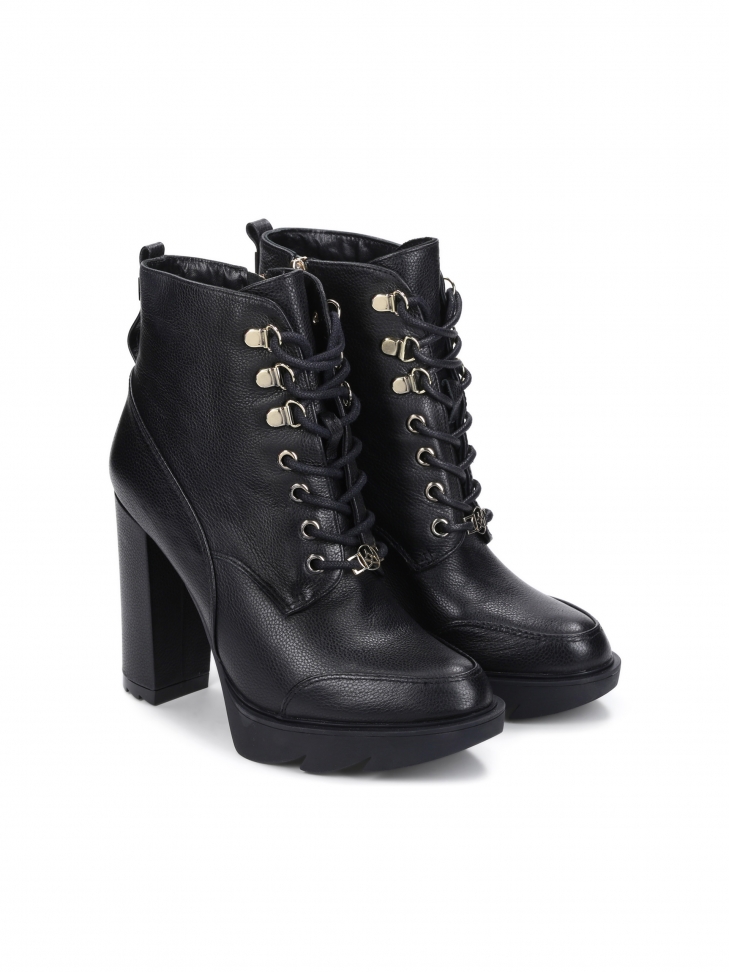 Czarne botki damskie