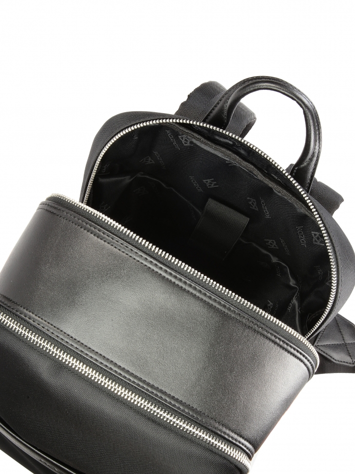 Pojemny plecak męski z wytrzymałego materiału