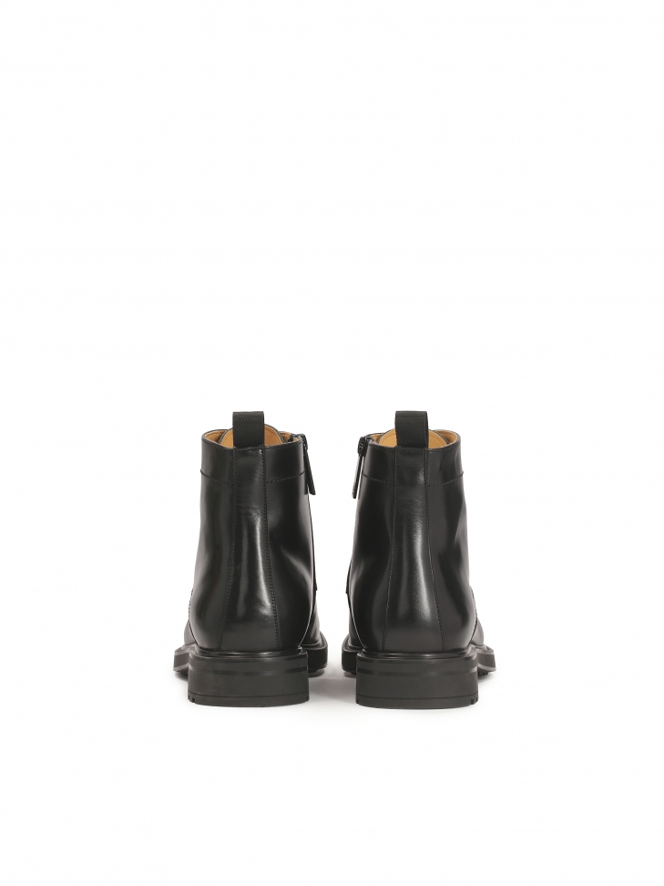 Klasyczne czarne trzewiki z gładkiej skóry