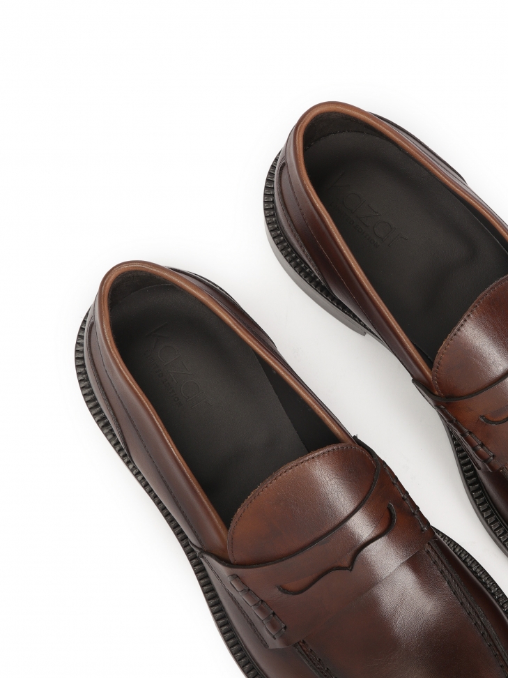 Brązowe loafersy ze skórzaną podeszwą