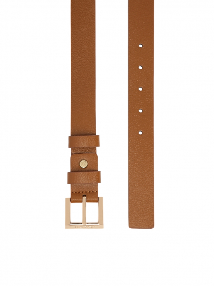 Minimalistyczny skórzany pasek z kwadratową klamrą