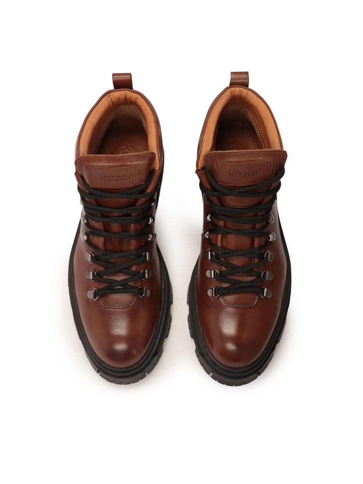 Brązowe wiązane trzewiki męskie