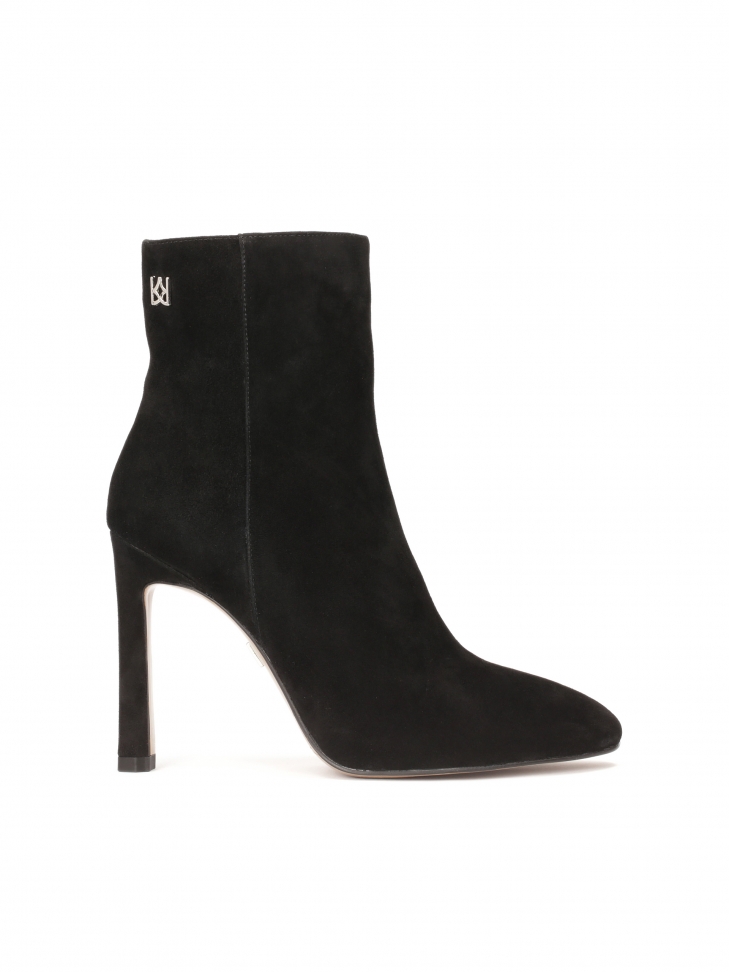 Czarne botki z zamszu