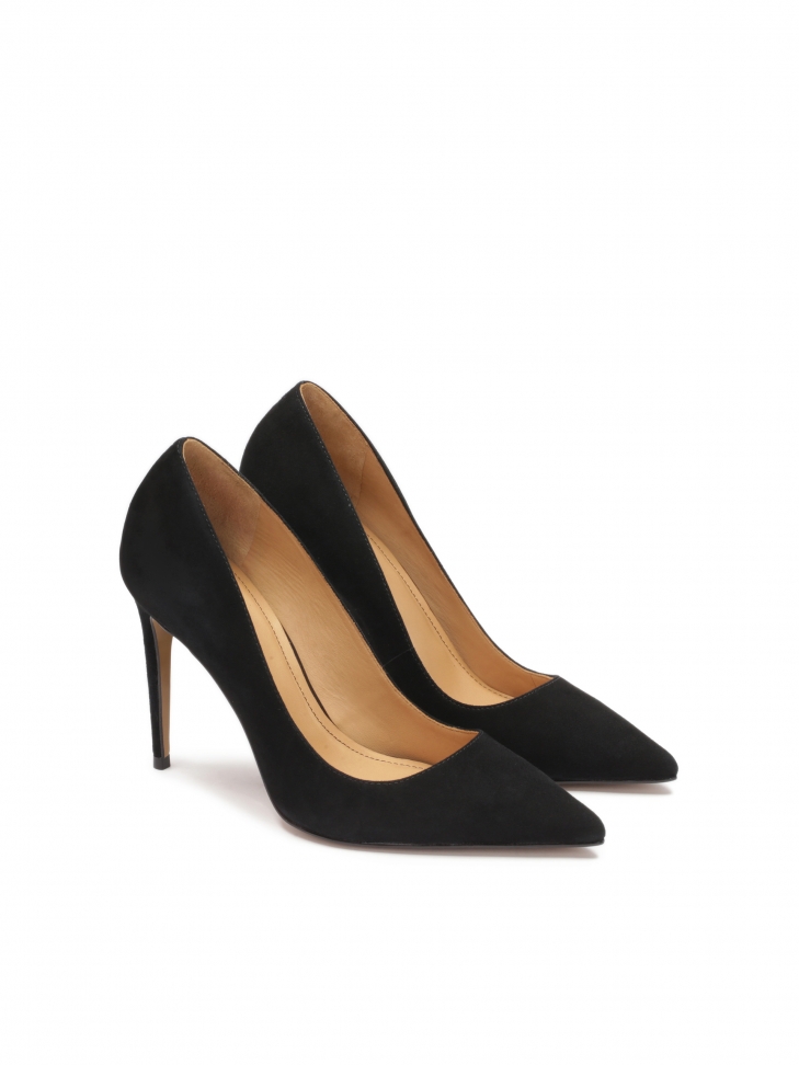 Czarne zamszowe czółenka