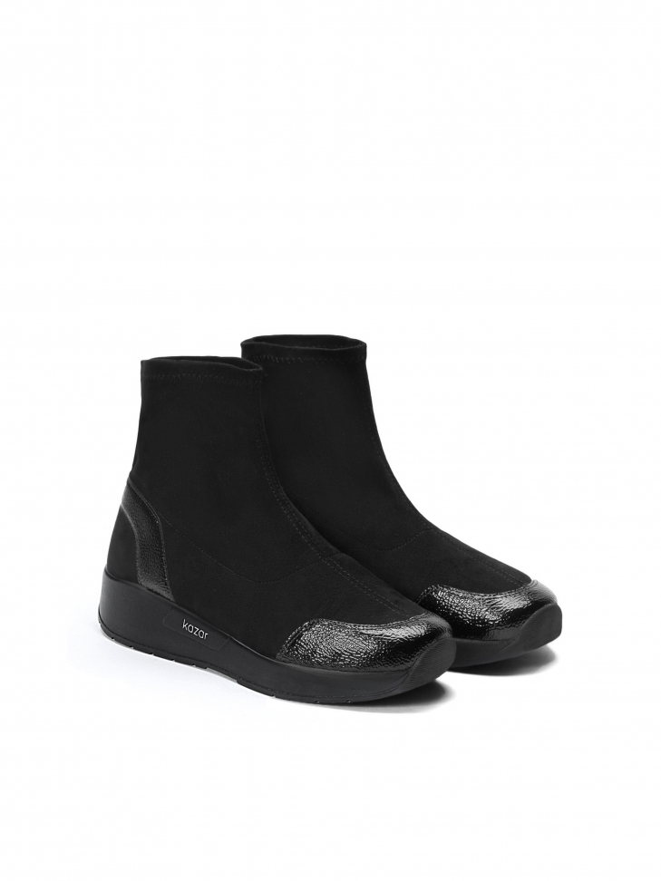 Czarne sneakersy damskie