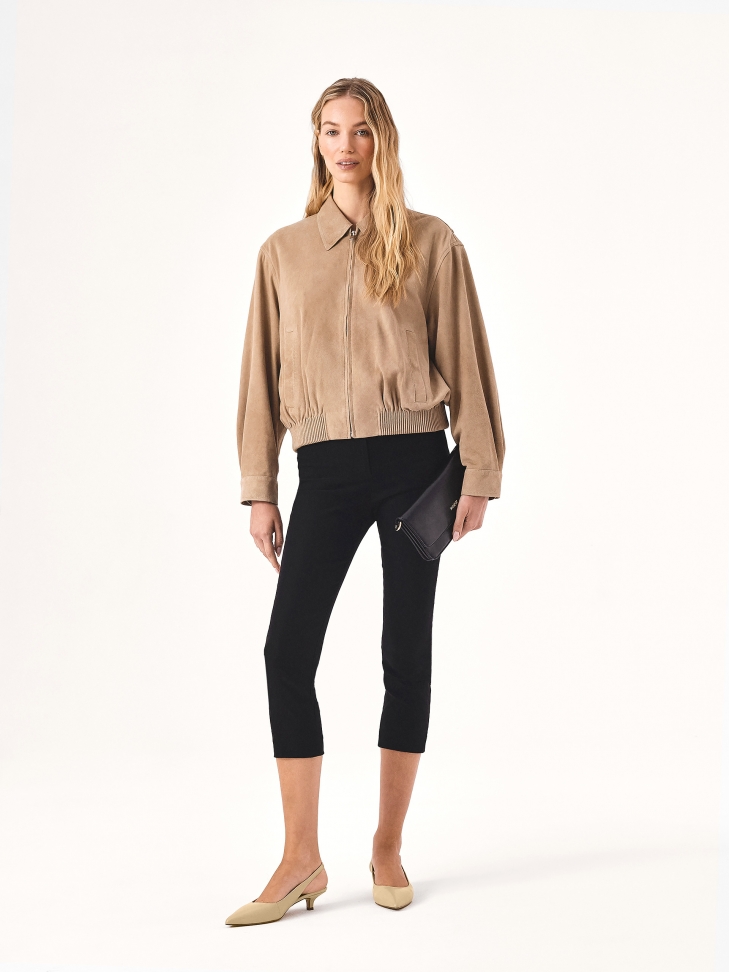 Podłużna płaska torebka z klapą