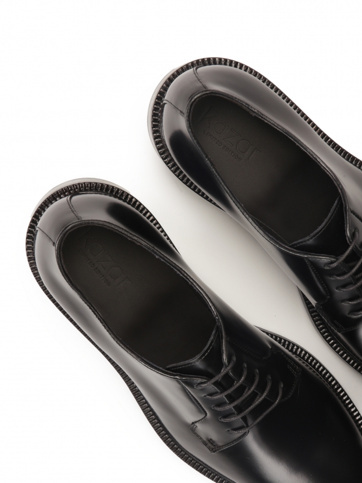 Wizytowe czarne półbuty ze skóry