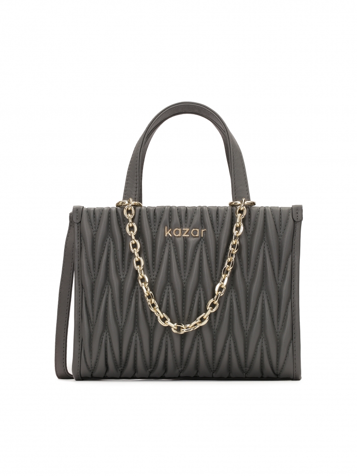 Szara torebka z pikowanym przodem i łańcuchem