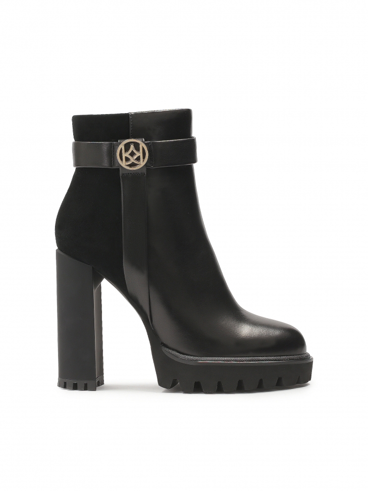 Botki na wysokim słupku z zamszu i gładkiej skóry